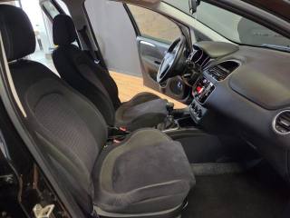 FIAT Punto usata 15