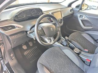 PEUGEOT 2008 usata, con Cruise Control