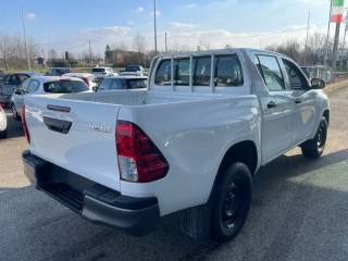 TOYOTA Hilux usata, con Fendinebbia
