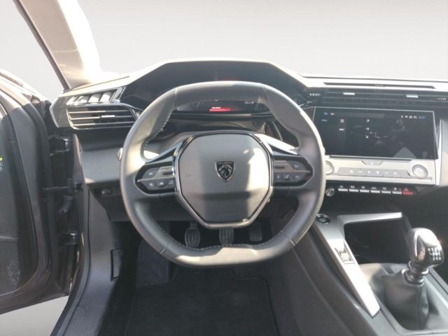 PEUGEOT 308 usata, con Sedile posteriore sdoppiato