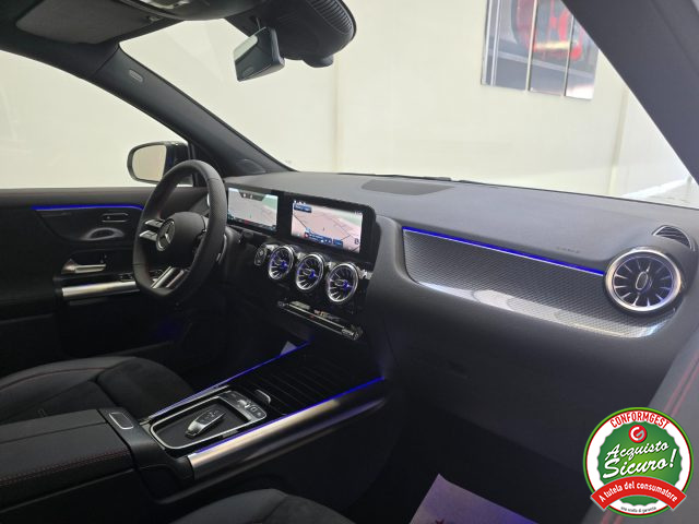 MERCEDES-BENZ GLA 200 usata, con Touch screen