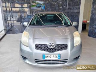 TOYOTA Yaris 1.0 5 porte ( Garanzia 12 Mesi)
