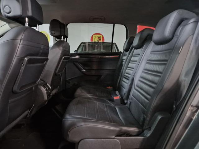 VOLKSWAGEN Touran usata, con Chiusura centralizzata