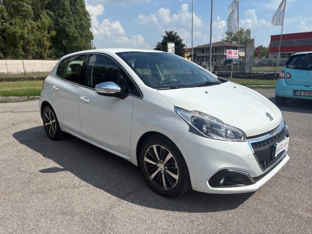 PEUGEOT 208 usata, con Airbag Passeggero