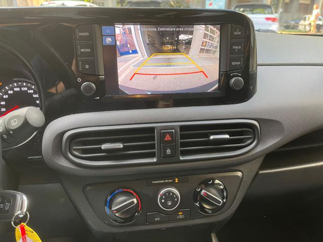 HYUNDAI i10 usata, con Controllo trazione