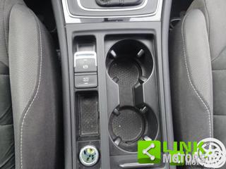 VOLKSWAGEN Golf usata, con Servosterzo