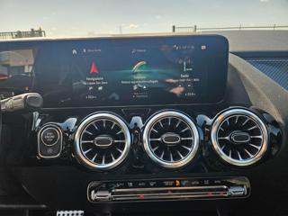 MERCEDES-BENZ GLA 220 usata, con Volante in pelle