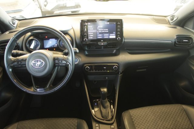 TOYOTA Yaris usata, con Fendinebbia