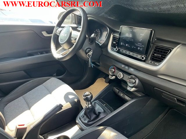 KIA Stonic usata 28