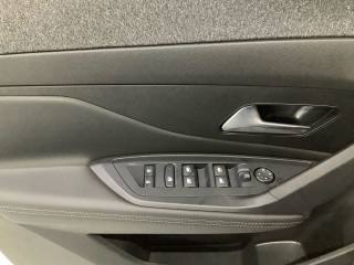 PEUGEOT 408 usata, con Sensore di luce