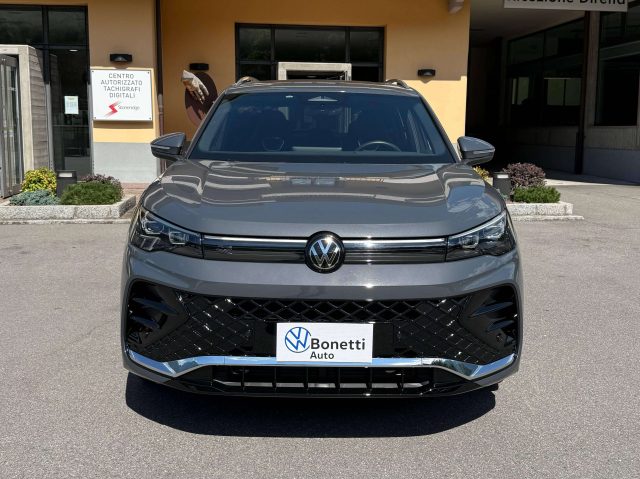 VOLKSWAGEN Tiguan usata, con Airbag