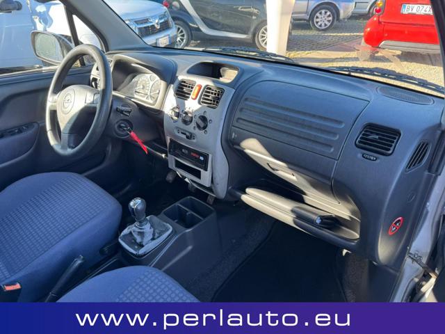 OPEL Agila usata, con Isofix
