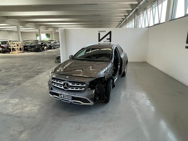 MERCEDES-BENZ GLA 180 usata, con Airbag Passeggero