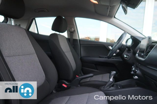 KIA Stonic usata 14