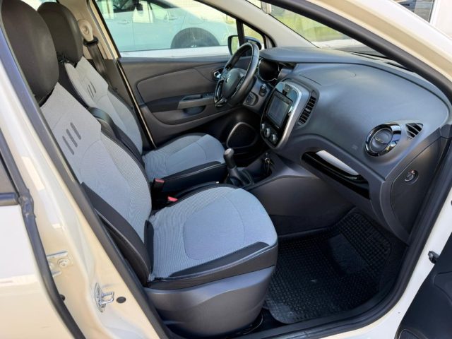 RENAULT Captur usata, con Controllo trazione