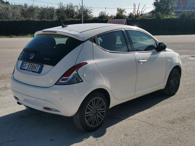 LANCIA Ypsilon usata, con Chiusura centralizzata