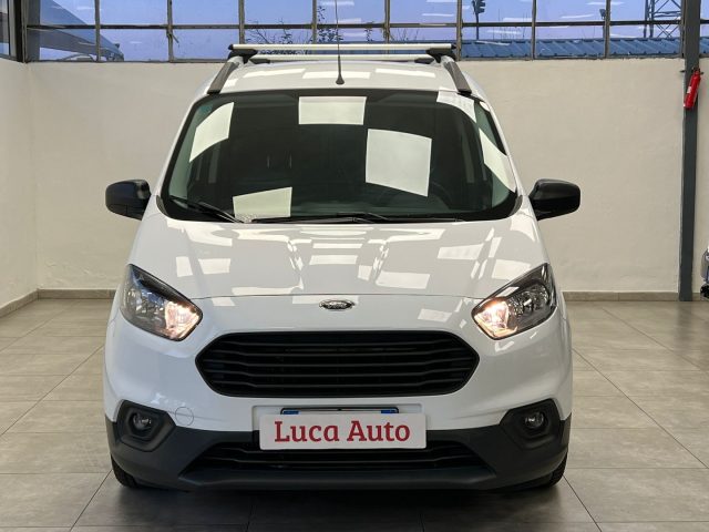 FORD Transit Courier usata, con Alzacristalli elettrici