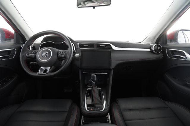MG ZS usata 11