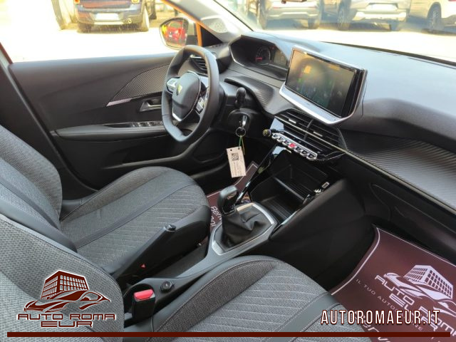 PEUGEOT 208 usata, con Volante in pelle
