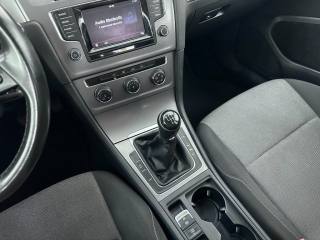 VOLKSWAGEN Golf usata, con ESP