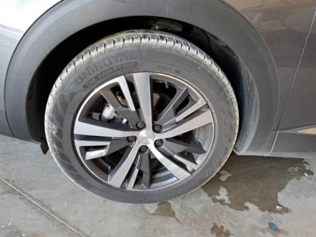 PEUGEOT 3008 usata, con Bracciolo