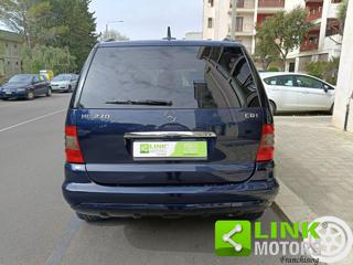 MERCEDES-BENZ ML 270 usata, con Climatizzatore