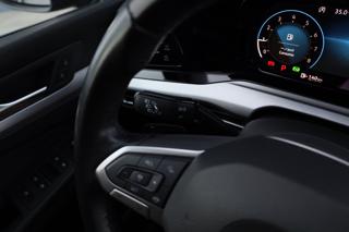 VOLKSWAGEN Golf usata, con Park Distance Control