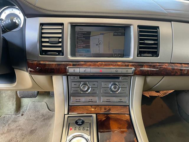 JAGUAR XF usata, con Fendinebbia