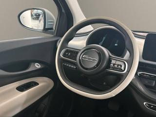 FIAT 500e usata, con Touch screen