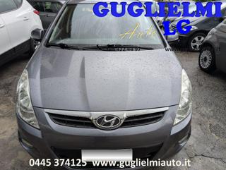 HYUNDAI i20 usata, con Airbag