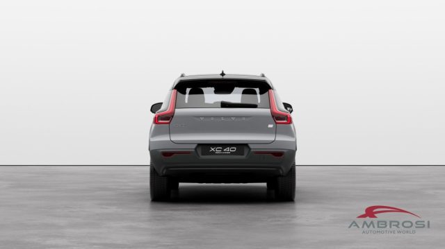 VOLVO XC40 usata 3