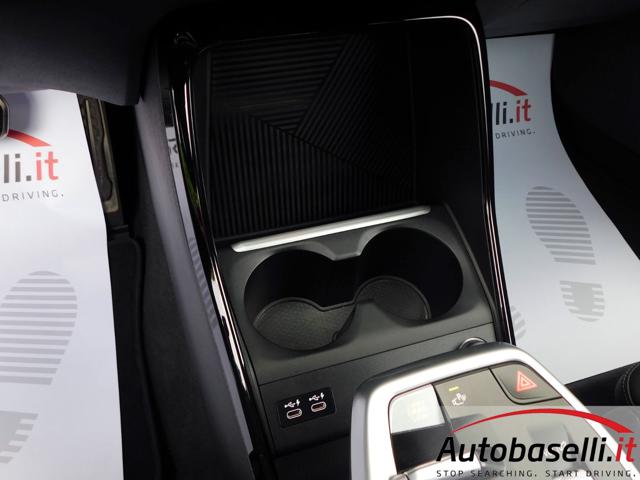BMW 218 usata, con Frenata d