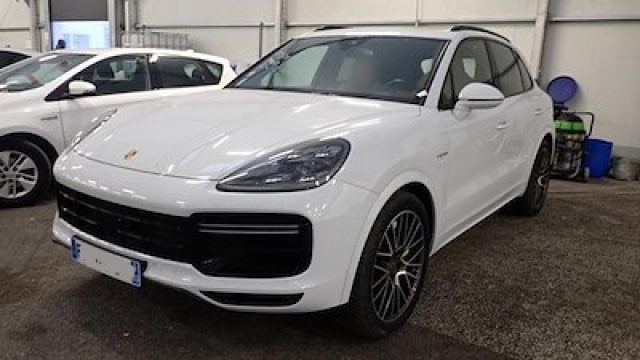 PORSCHE Cayenne usata, con ABS