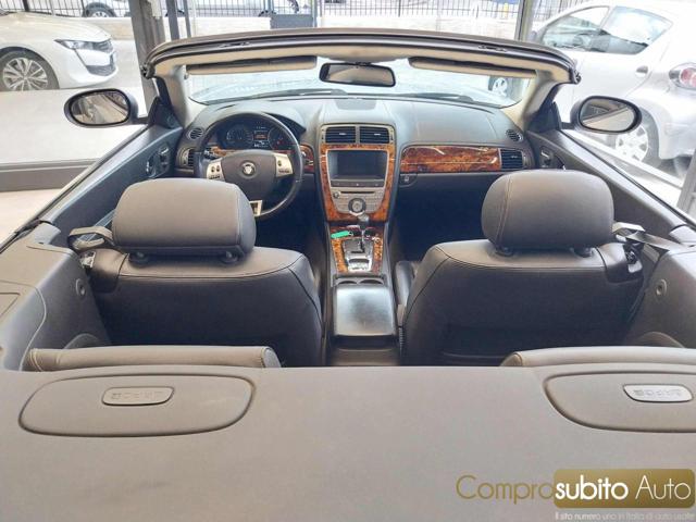 JAGUAR XK usata, con Sospensioni pneumatiche