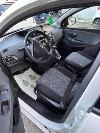 LANCIA Ypsilon usata, con Cronologia tagliandi