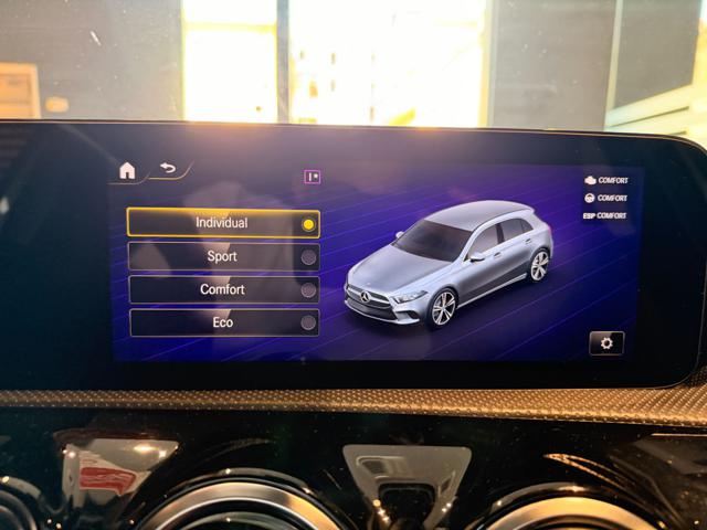 MERCEDES-BENZ A 180 usata, con Sistema di navigazione