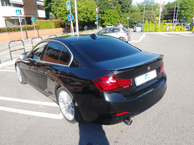 BMW 320 usata, con Alzacristalli elettrici