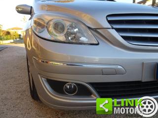 MERCEDES-BENZ B 200 usata, con Fari Xenon