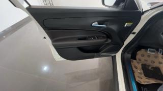 ALFA ROMEO Junior usata, con Park Distance Control