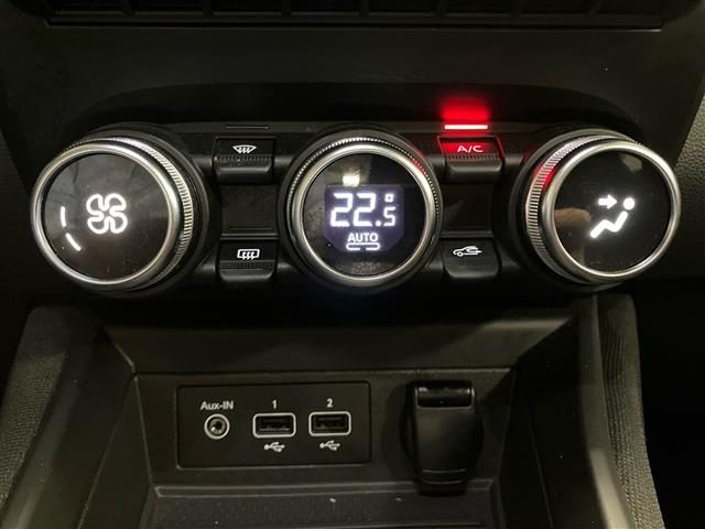 RENAULT ZOE usata 24