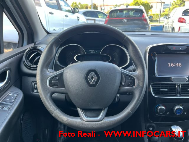 RENAULT Clio usata, con Park Distance Control