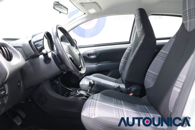 PEUGEOT 108 usata, con Touch screen