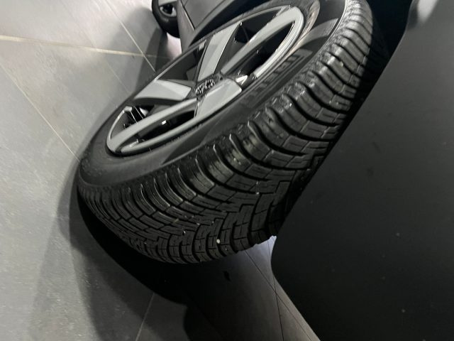 OPEL Crossland usata, con Controllo automatico clima