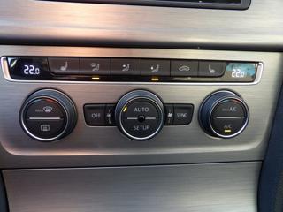 VOLKSWAGEN Golf usata, con Bracciolo