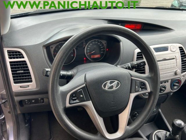 HYUNDAI i20 usata, con Fendinebbia