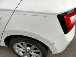 SKODA Fabia usata, con Specchietti laterali elettrici