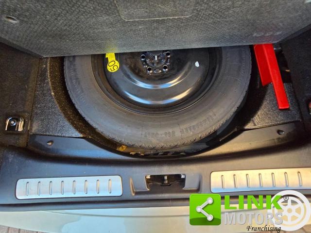 LAND ROVER Range Rover Evoque usata, con Sedile posteriore sdoppiato