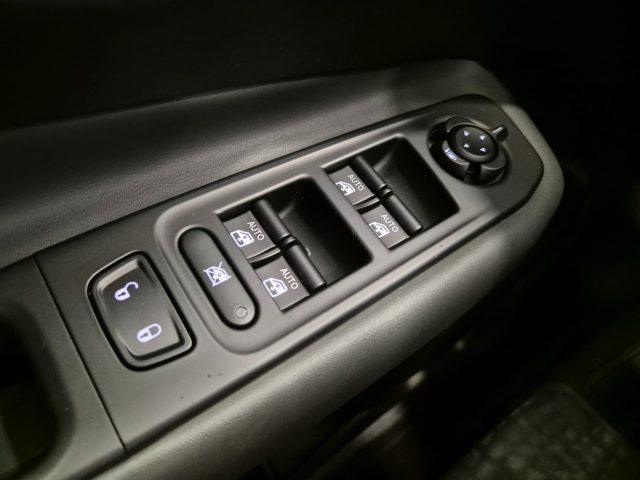 JEEP Renegade usata, con MP3