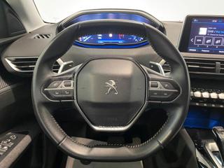 PEUGEOT 5008 usata, con Cerchi in lega