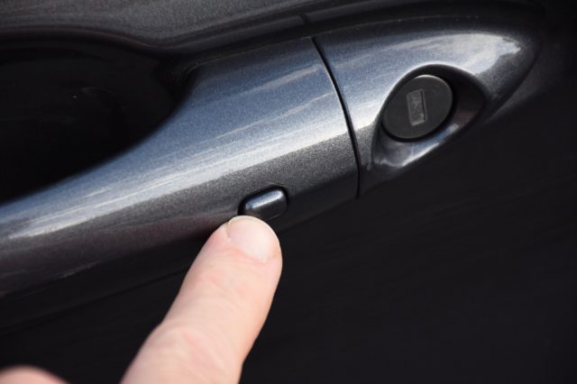 ALFA ROMEO Stelvio usata, con Fari Xenon